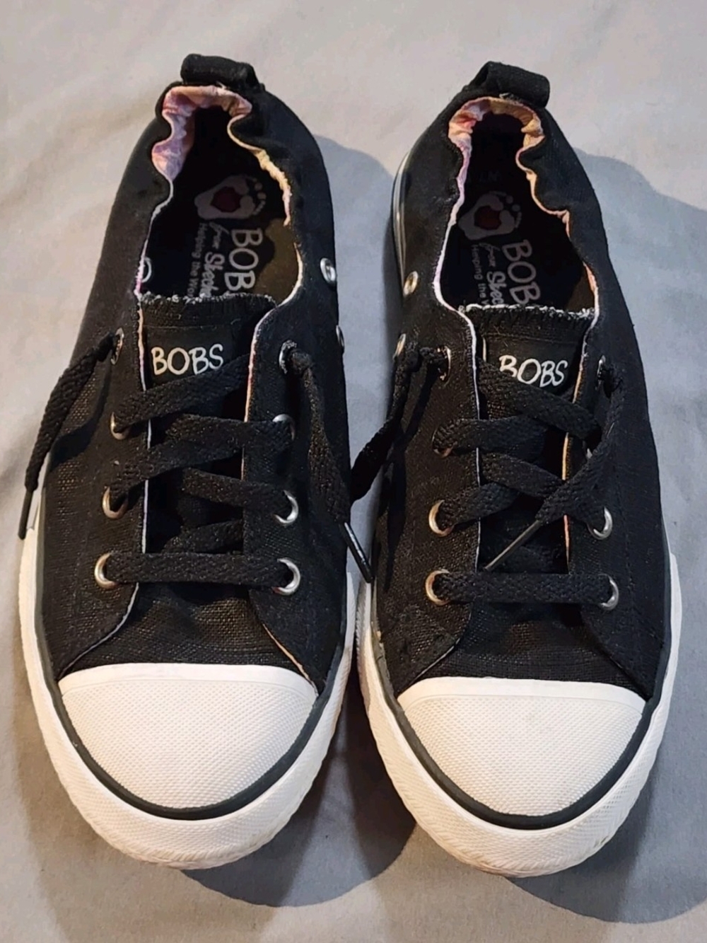 Black Skecher's Bob's B Cute